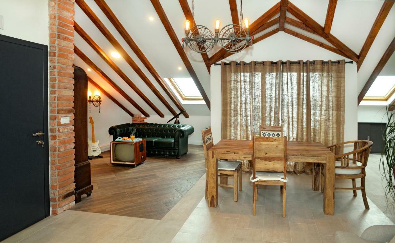 Apartment Holiday In Подстрана Екстериор снимка